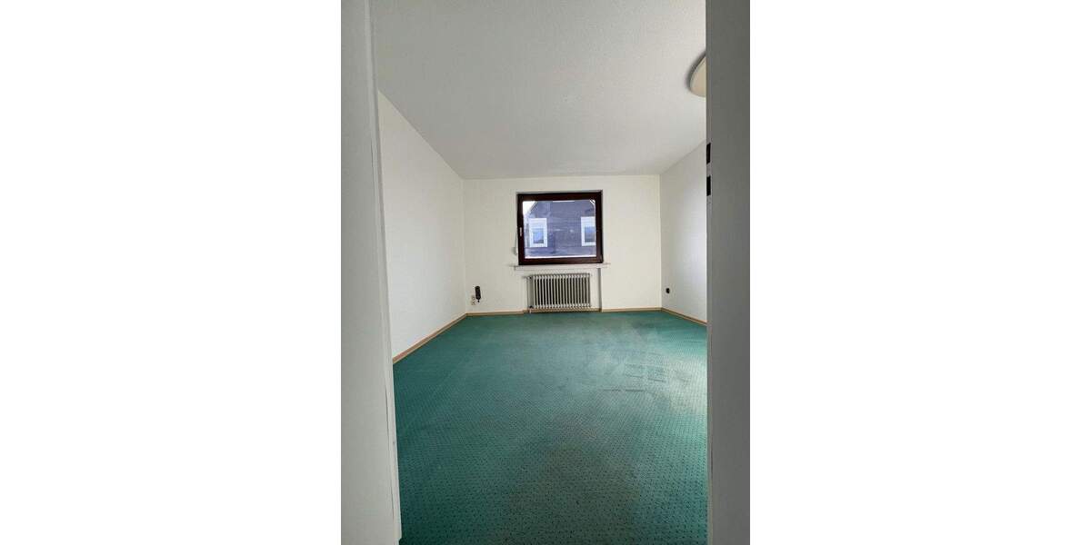 3-Zimmer-DG-Wohnung in Gevelsberg mit Balkon und fantastischer Aussicht 3 zimmer