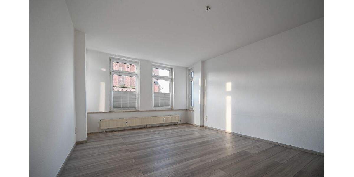 Frisch sanierte Zwei-Zimmer-Wohnung mit großem Balkon in ruhiger Innenstadtlage von Hattingen 2 zimmer