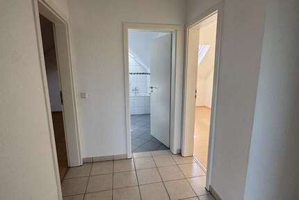 Wohnung Moers Kapellen - 3 Zimmer, 72 m&sup2;, 620&euro; | Angebot:25283143