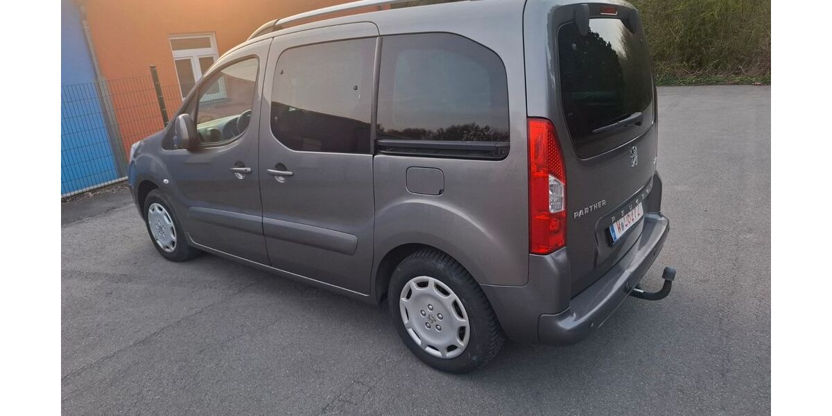 Peugeot Partner 90.000 km 6.990 &euro; wuppertal 42277