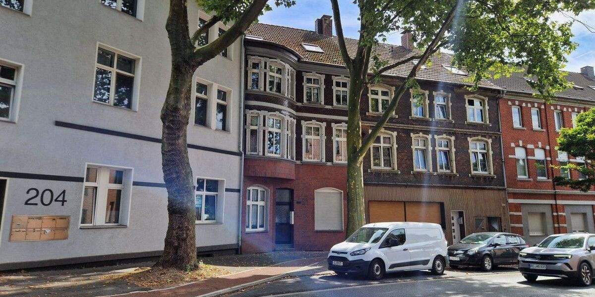 Kompakte, modernes Bad, gut gelegene Wohnung in Osterfeld 2 zimmer