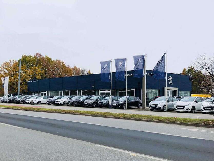 Peugeot 3008 9.990 km 37.090 € Gelsenkirchen 45881