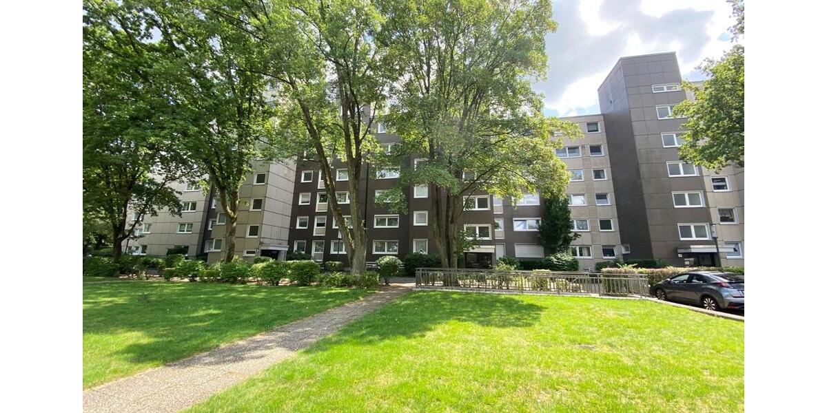 Bequemes Wohnen | 89 m² in Buer | Loggia, Einbauküche und Tiefgaragenstellplatz 4 zimmer