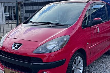 Peugeot 1007 102.000 km 2.350 &euro; Wuppertal 42327