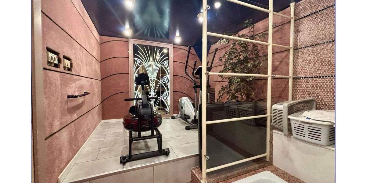 Repräsentative Terrassenwohnung in Mülheim-Holthausen mit Doppelgarage! 4 zimmer