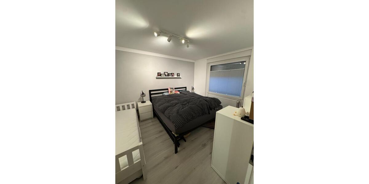 Reihenhaus Velbert Pöthen - 5 Zimmer, 175 m&sup2;, 459.000&euro; | Angebot:27484949