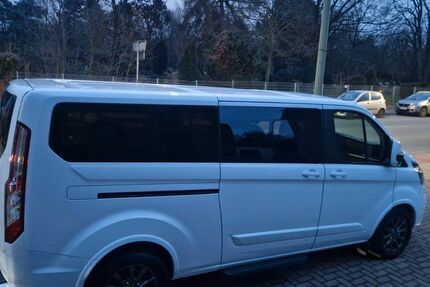Ford Tourneo Custom 83.500 km 31.900 &euro; Duisburg 47179