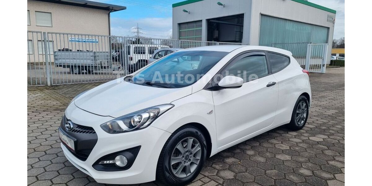 Hyundai i30 133.000 km 5.599 &euro; Dinslaken 46539