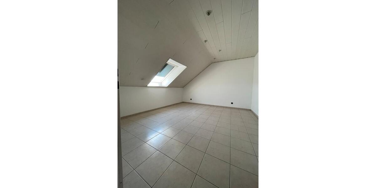 Dachgeschoßwohnung Dorsten Alt-Wulfen - 1 Zimmer, 84 m&sup2;, 159.000&euro; | Angebot:26817419