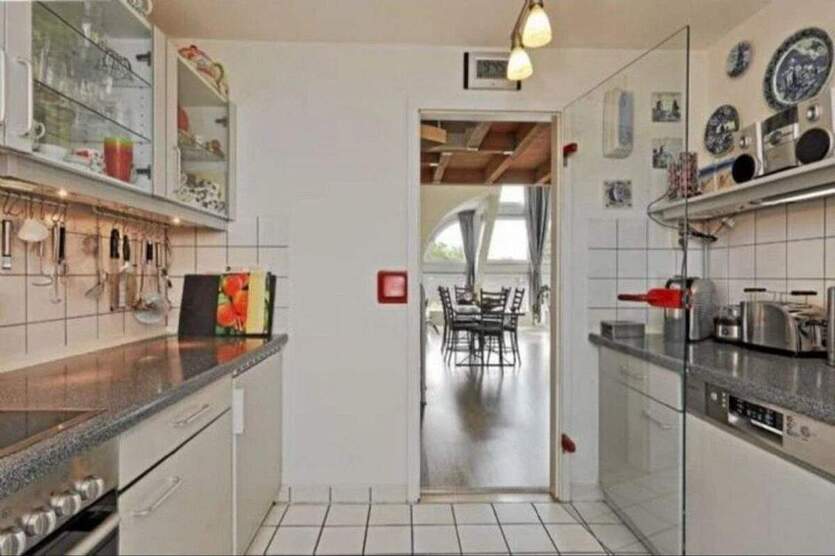 Attraktives 3-Zimmer-Apartment mit Balkon in Krefeld Stadtmitte 3 zimmer