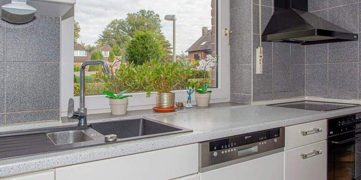 Bungalow mit großer Grundfläche Fußbodenheizung & Dämmung 1 zimmer