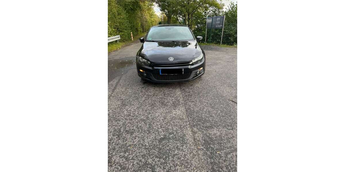 VW Scirocco 162.500 km 8.950 &euro; Herne 44627