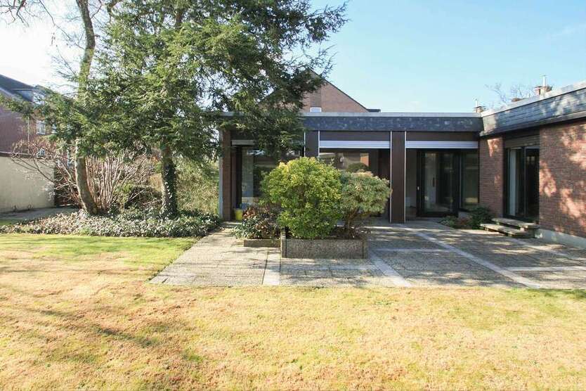 Haus zum Kaufen in Hilden 638.000 € 150 m²