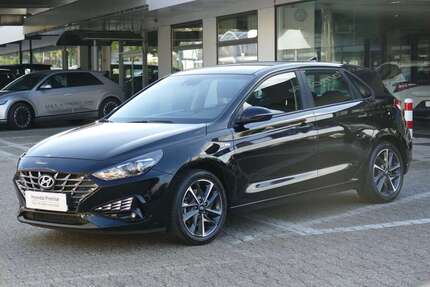 Hyundai i30 68.000 km 15.490 € Schwelm 58332