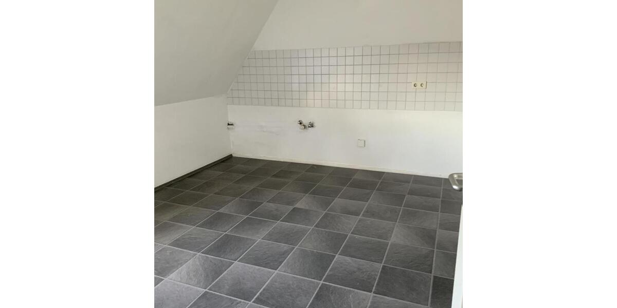 Dachgeschoßwohnung Recklinghausen Grullbad - 3 Zimmer, 55 m&sup2;, 429&euro; | Angebot:25104760
