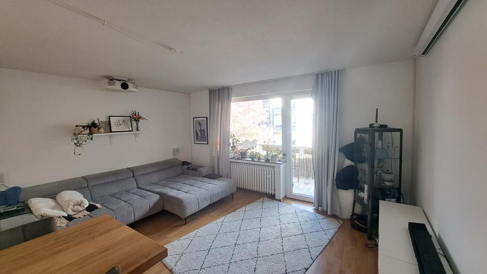 Etagenwohnung Essen Stadtbezirk IX - 2 Zimmer, 30 m&sup2;, 700&euro; | Angebot:26610435