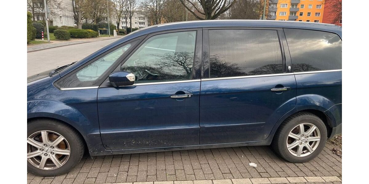 Ford Galaxy 243.000 km 5.499 &euro; Duisburg 47138
