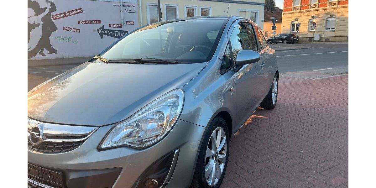 Opel Corsa 125.000 km 3.990 &euro; Recklinghausen 45657