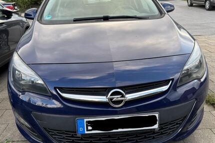 Opel Astra 16.231 km 8.900 &euro; Bochum 44795