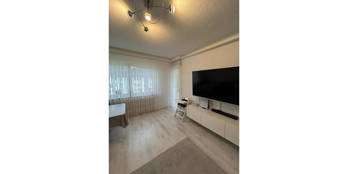 Etagenwohnung Duisburg Hamborn - 3.5 Zimmer, 65 m&sup2;, 120.000&euro; | Angebot:26495640