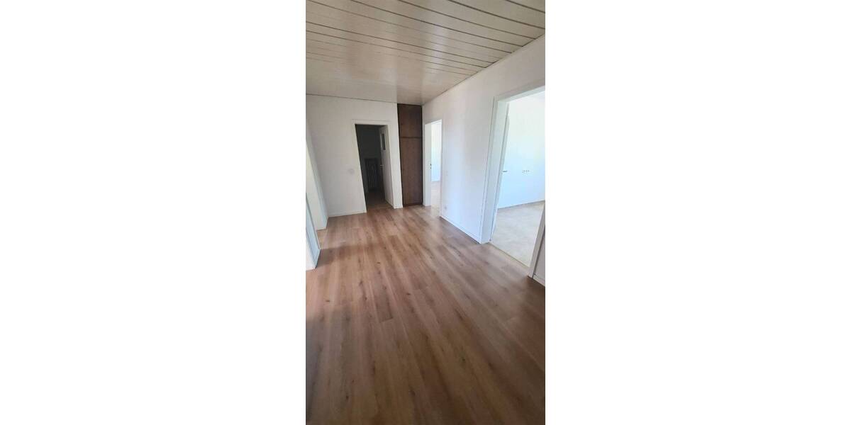Etagenwohnung Gelsenkirchen Erle - 3 Zimmer, 76 m&sup2;, 460&euro; | Angebot:26404181