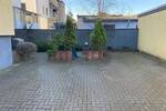 Gepflegtes Mehrfamilienhaus mit 4 Wohnungen 5 Garagen 2 SP