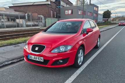 Seat Leon 76.500 km 7.350 &euro; Duisburg 47167