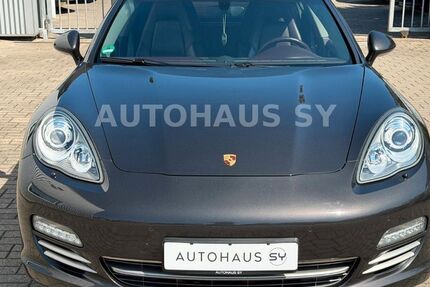 Porsche Panamera 225.000 km 22.470 &euro; Castrop-Rauxel 44575