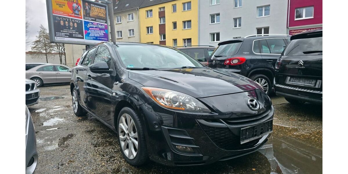 Mazda 3 176.000 km 4.800 &euro; Essen 45144