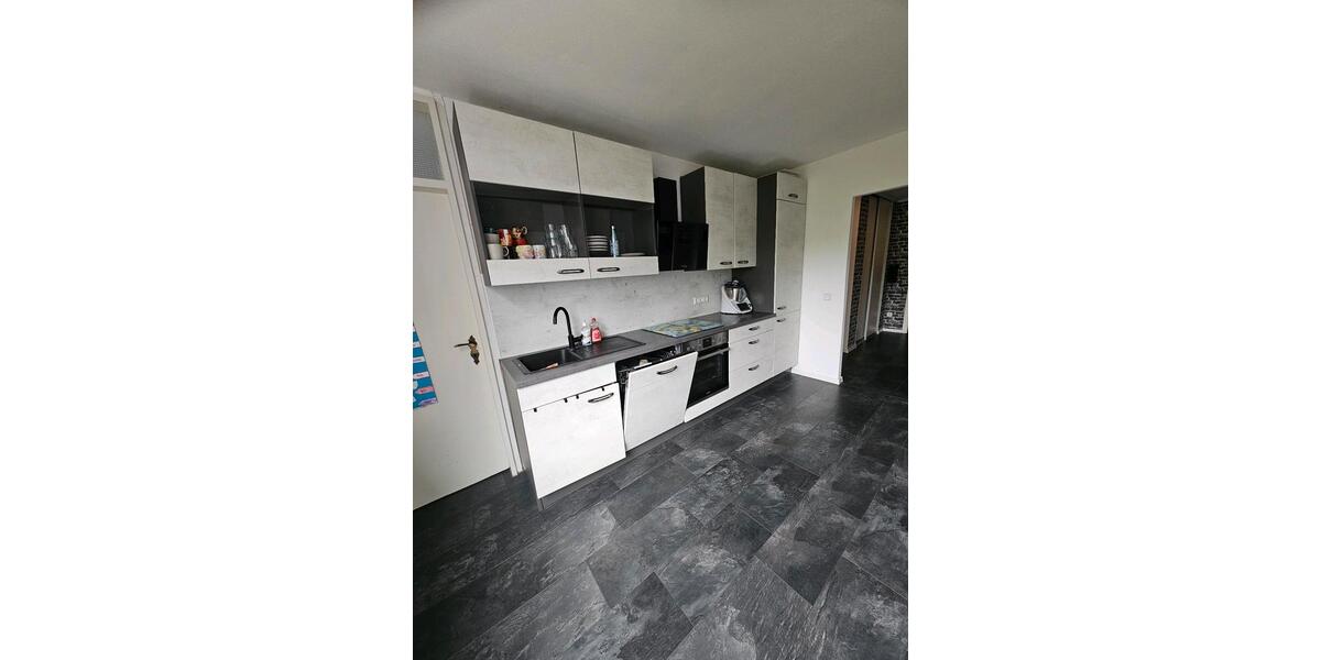 Etagenwohnung Erkrath - 3.5 Zimmer, 83 m&sup2;, 240.000&euro; | Angebot:27443426