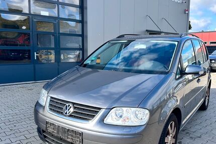 VW Touran 185.273 km 2.299 &euro; Oberhausen 46145