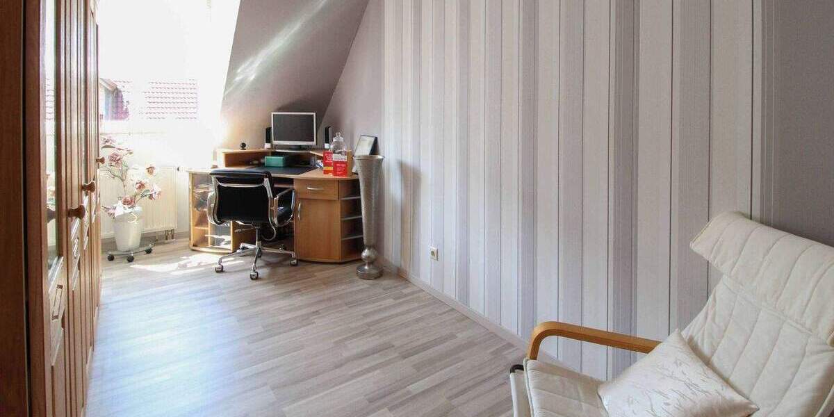 Reihenendhaus Duisburg Aldenrade - 5 Zimmer, 121 m&sup2;, 399.000&euro; | Angebot:25716445