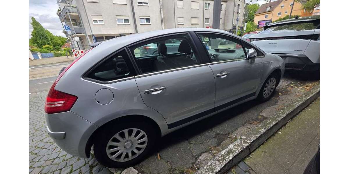 Citroen C4 114.500 km 5.250 &euro; Witten 58455