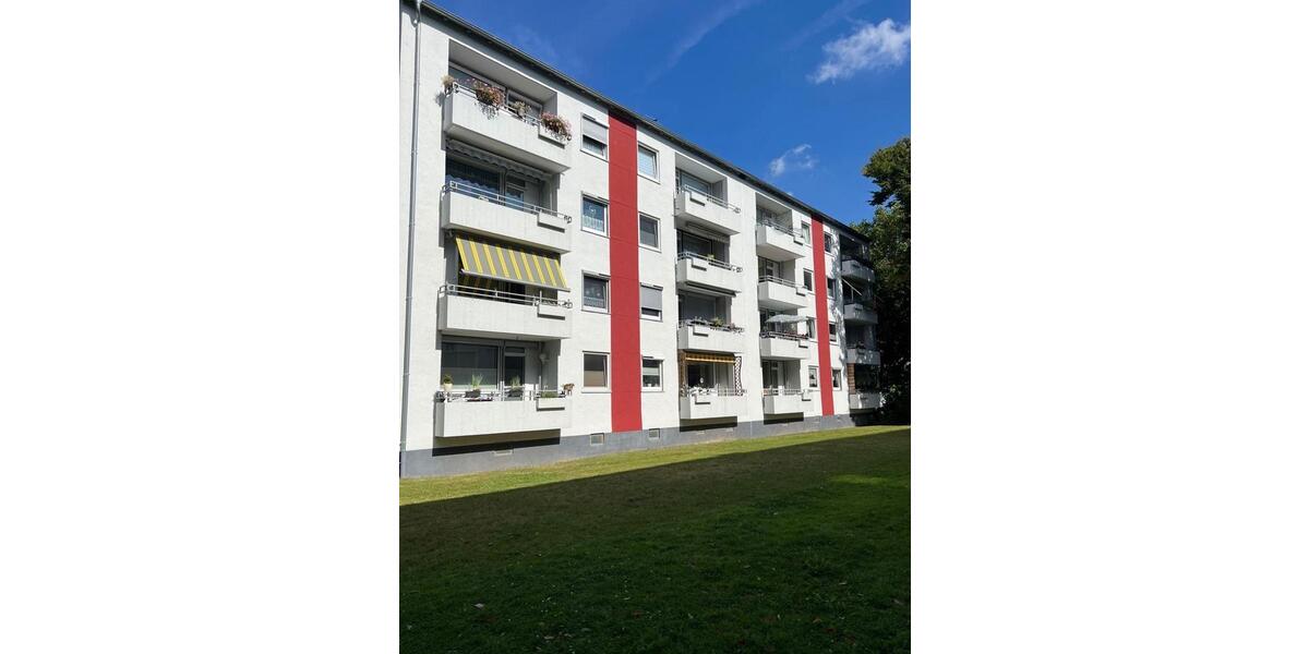 Dachgeschoßwohnung Hattingen - 3 Zimmer, 77 m&sup2;, 159.000&euro; | Angebot:24874243