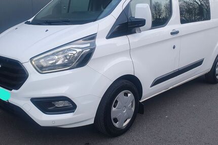 Ford Transit Custom 119.500 km 13.900 &euro; Essen 45355