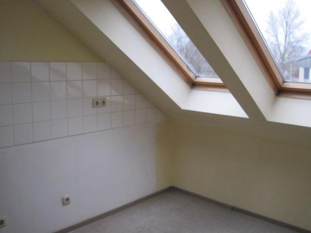 Neue Wohnung, neues Glück! Ansprechende 1,5-Zi.-DG (WBS) zimmer