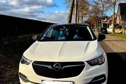Opel Grandland (X) 84.000 km 17.500 &euro; Dorsten 46284