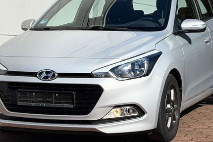 Hyundai i20 91.800 km 7.900 &euro; Velbert 42551
