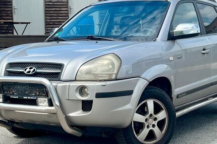Hyundai TUCSON 283.744 km 2.000 &euro; Gelsenkirchen 45884