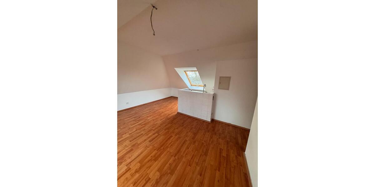 DG-Wohnung mit Küche in der Nähe von Schloss Strünkede, Herne 2 zimmer