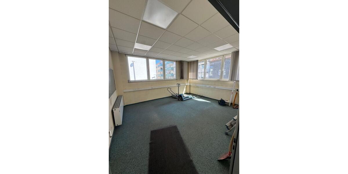 Gewerbeobjekt Wuppertal Arrenberg - 2.900&euro; | Angebot:25961917