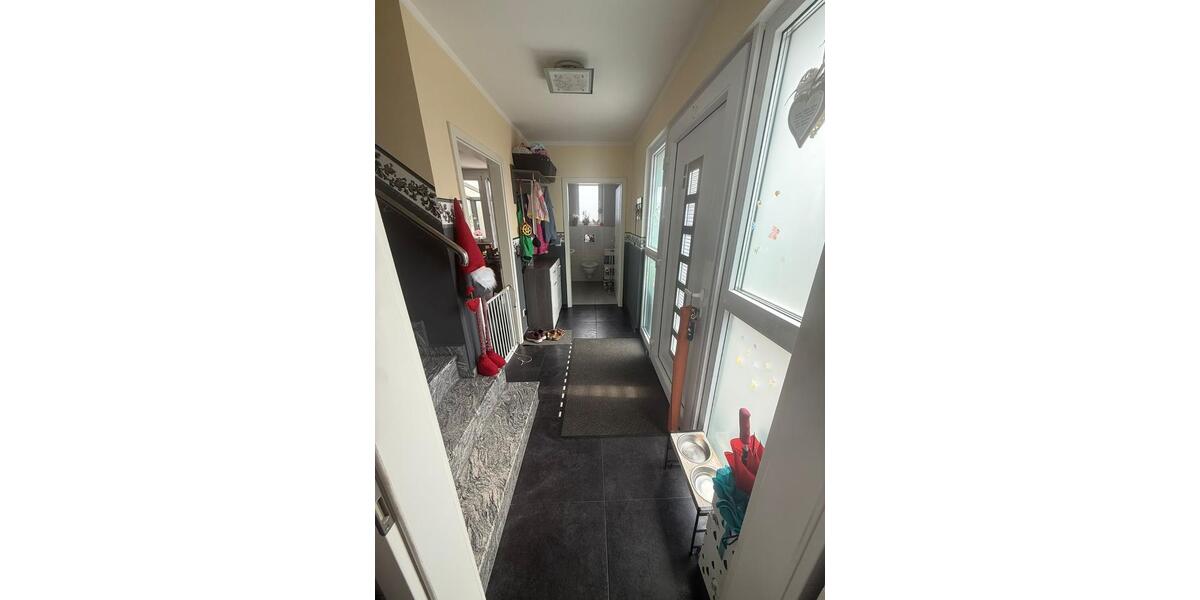Doppelhaushälfte Oberhausen Biefang - 7 Zimmer, 161 m&sup2;, 540.000&euro; | Angebot:27167802