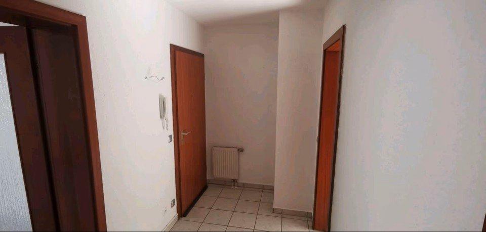 Erdgeschoßwohnung Essen Stadtbezirk VI - 2 Zimmer, 50 m&sup2;, 500&euro; | Angebot:26456094