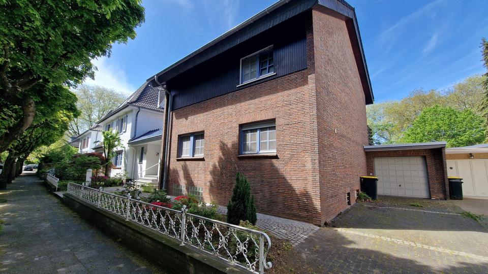 Einfamilienhaus Duisburg Rheinhausen - 5 Zimmer, 152 m&sup2;, 1.500&euro; | Angebot:26531305