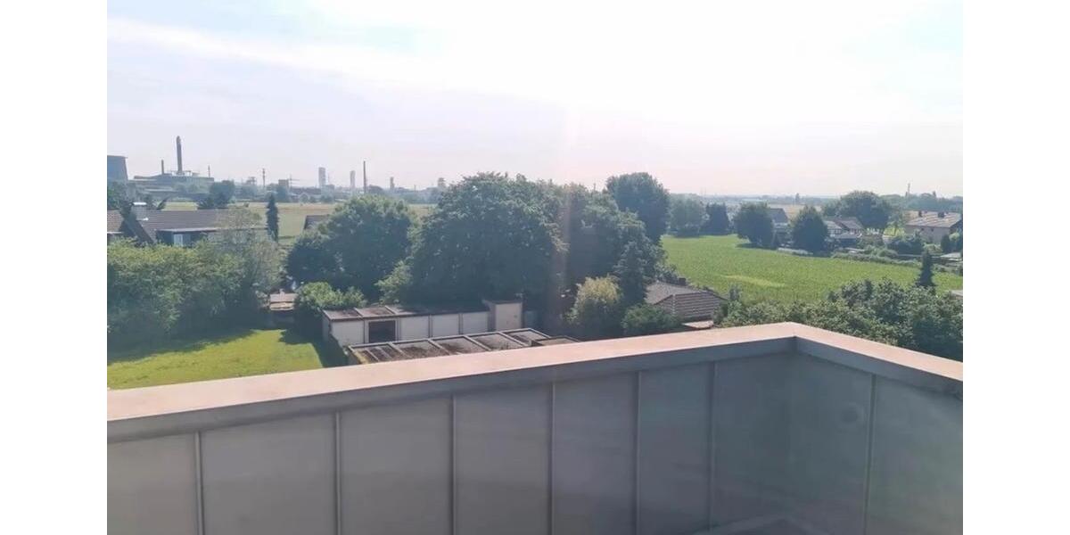 100-qm Dachgeschosswohnung über den Wolken von Holten 3 zimmer