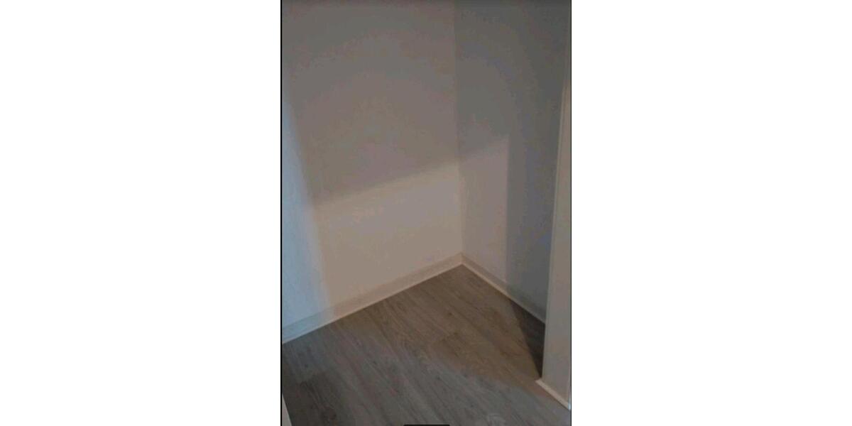 Schöne kleine Wohnung 1 zimmer