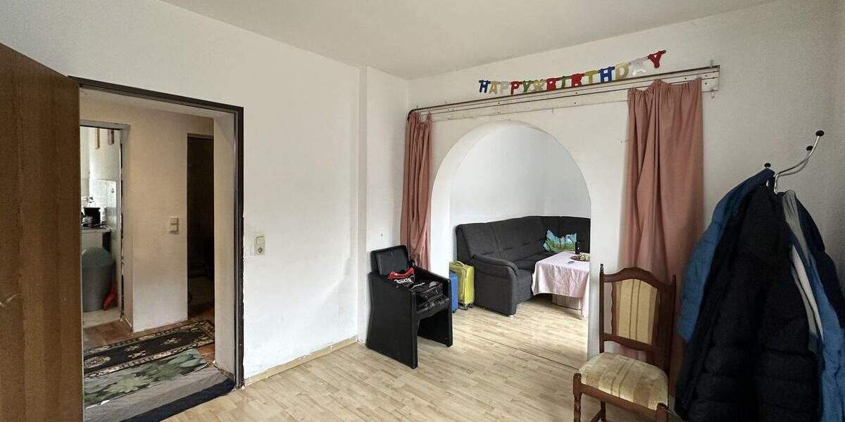 Großzügige 4 Zimmer Erdgeschoss-Wohnung 82 m² mit Terrasse in Essen-Kray 4 zimmer