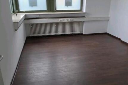 Frauen-WG – Zimmer zu vermieten (nur für Frauen) 6 zimmer