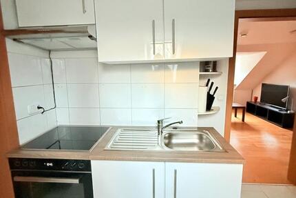 Dachgeschosswohnung 2 Zimmer mit Küche in DuisburgMeiderich 2 zimmer