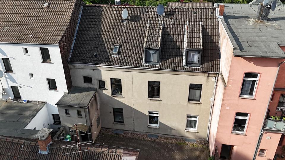 Mehrfamilienhaus, Wohnhaus Oberhausen Osterfeld - 15 Zimmer, 338 m&sup2;, 359.000&euro; | Angebot:27167037